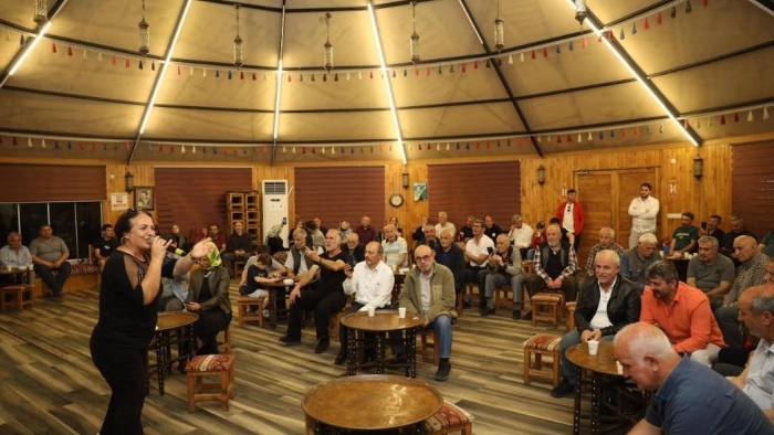 Körfez’de Aşıklar Gecesi